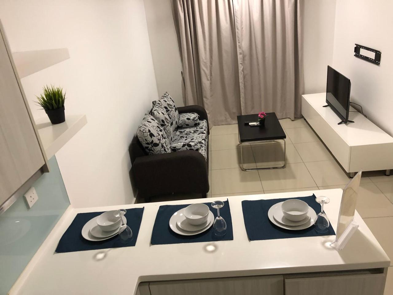 Solstice Cyberjaya By Easy Property Exteriör bild