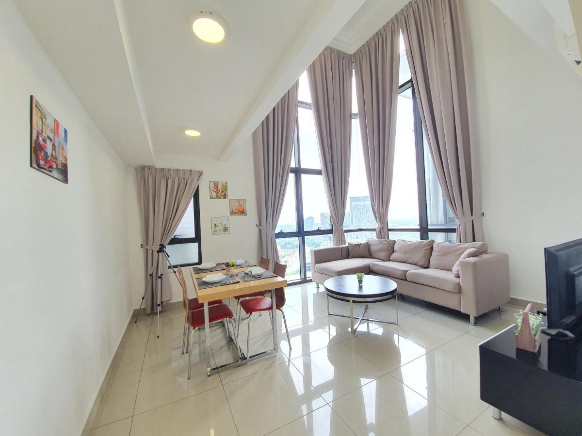 Solstice Cyberjaya By Easy Property Exteriör bild